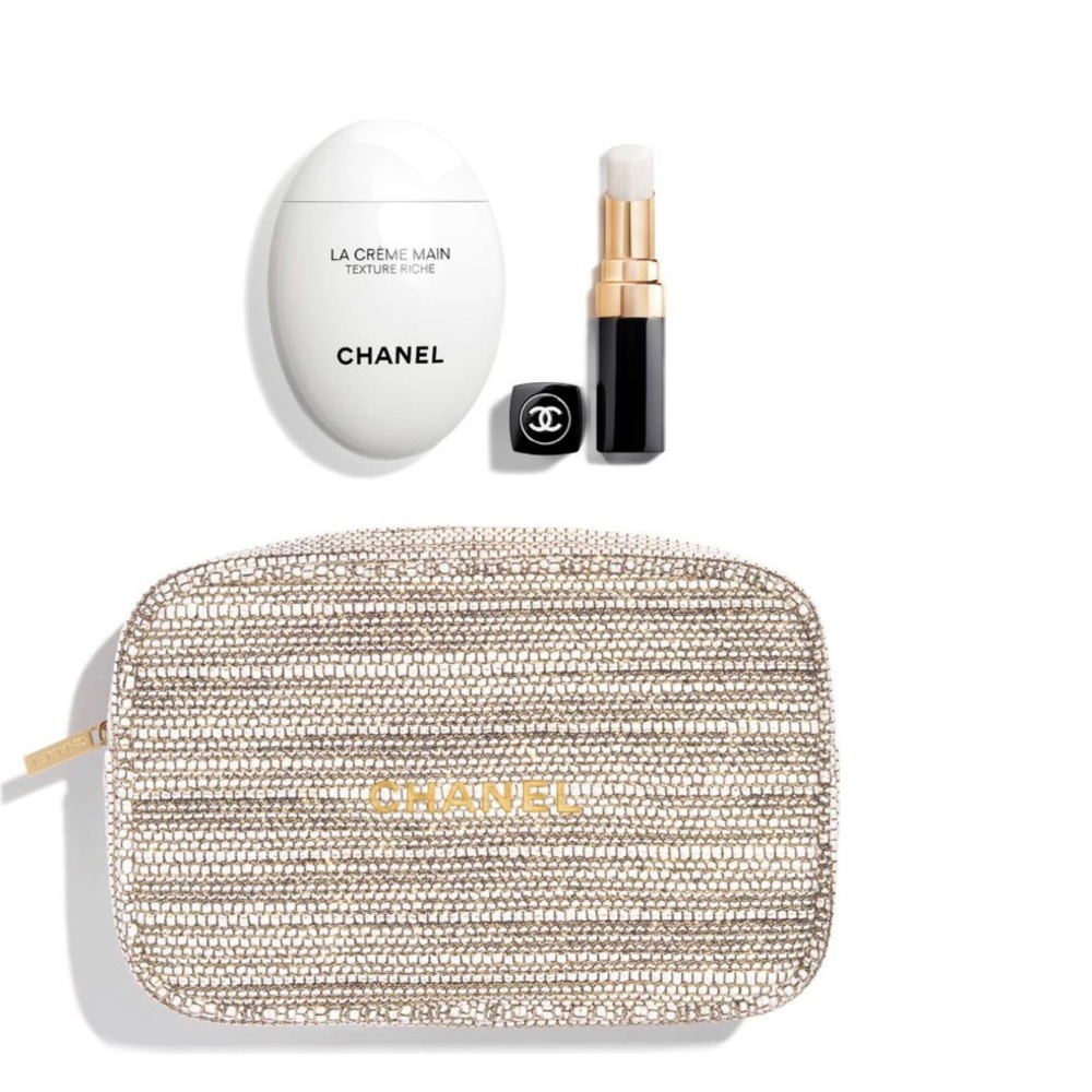 SOLD⭐️ Chanel Holiday Gift Set Hydration On-Hand